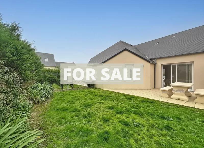 Modern Detached House by the Coast