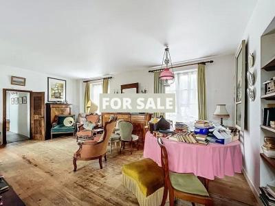 Manor House Style Property in Coastal Location