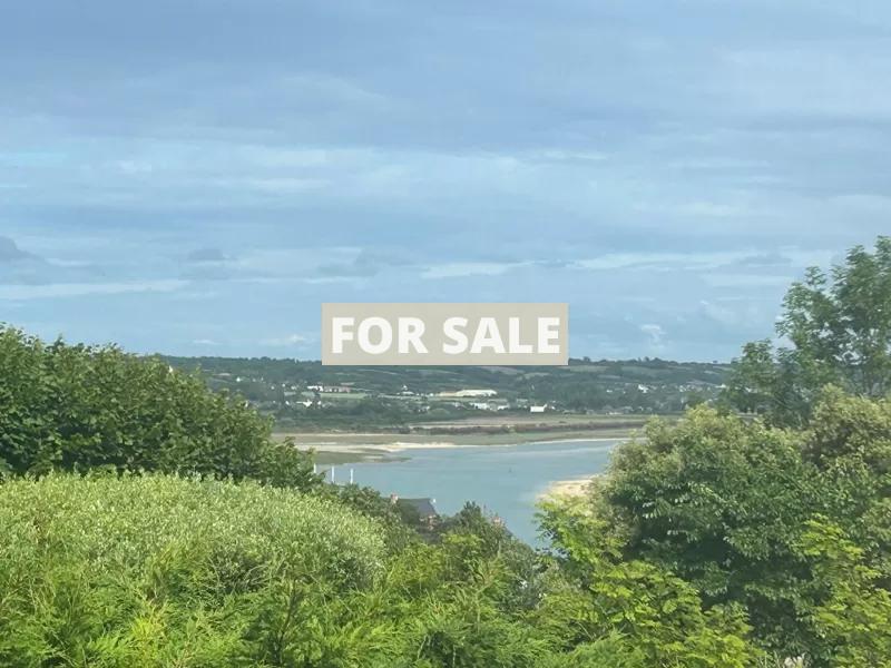 Detached House with Garden with Open Sea Views