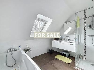 Detached House with Garden with Open Sea Views