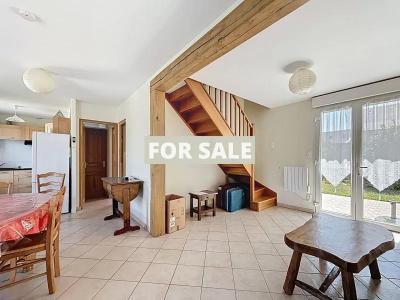 Detached House with Garden by the Coast