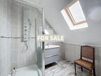 Detached House with Garden With Open Sea Views