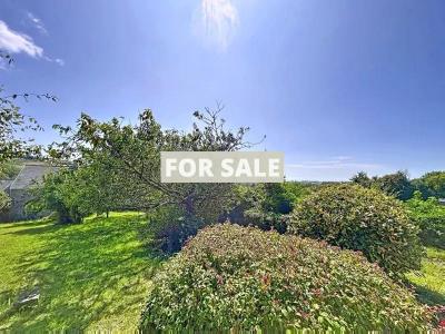 Detached House with Garden With Open Sea Views