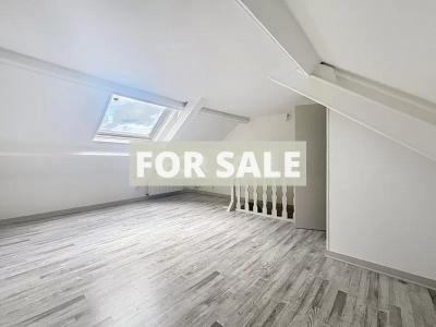 House in Sought-After Seaside Location