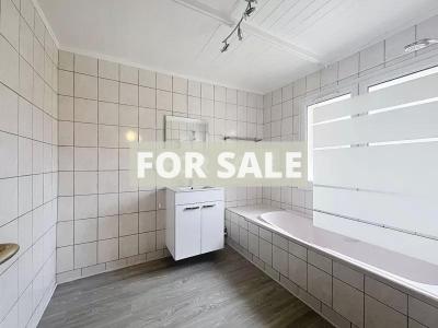 House in Sought-After Seaside Location