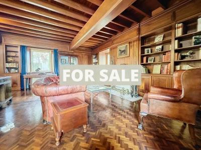 Large House with Swimming Pool and 1 Hectare Gardens