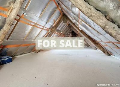 Detached Country House with Garden by the Coast