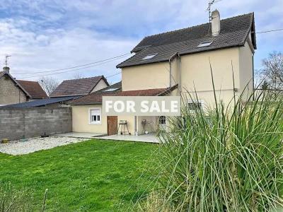 Detached House with Garden