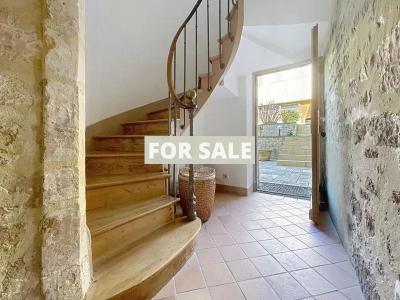 Stunning Period Property in Heart of Caen