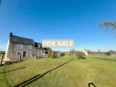 Detached Country House with Outbuilding