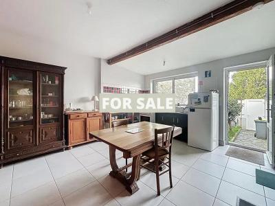 Town House with Neat Garden