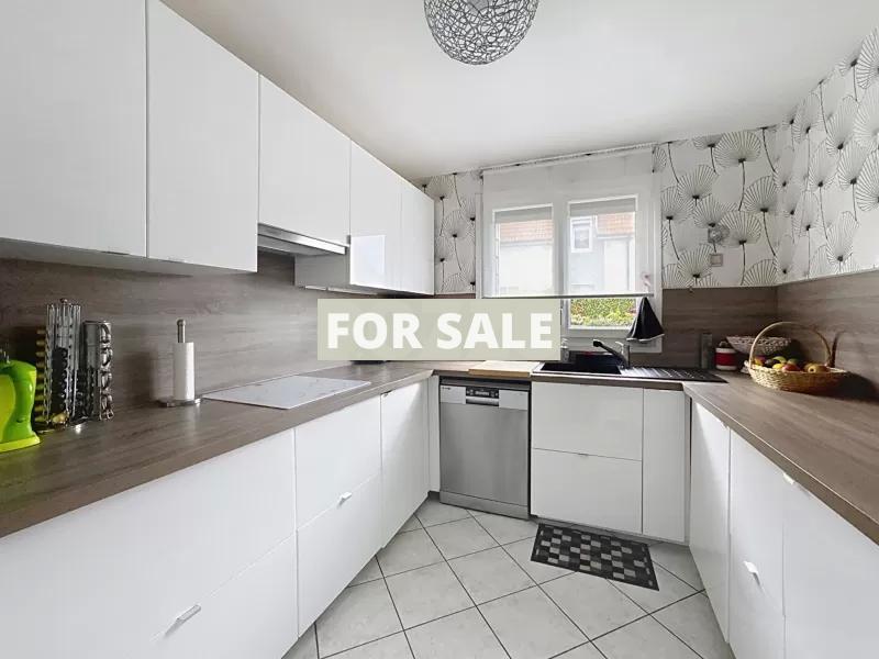 Traditional House with Garden