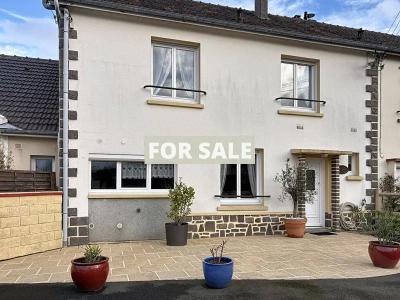 Traditional House with Garden