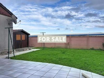 Traditional House with Garden