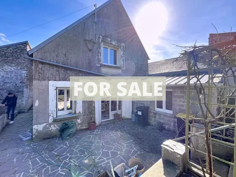 Town House with Neat Garden