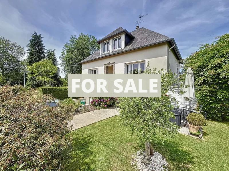 Detached House with Mature Garden