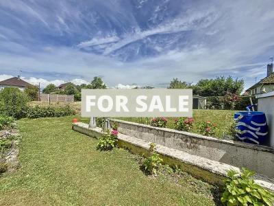 Detached House with Mature Garden