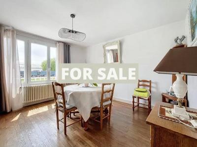 Detached House with Mature Garden
