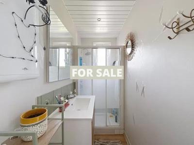 Detached House with Garden by the Coast