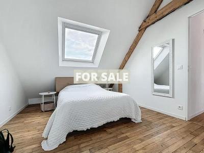 Detached House with Garden by the Coast