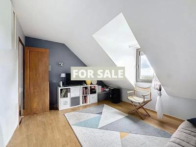 Coastal Detached Villa with Swimming Pool