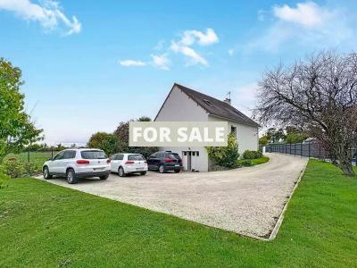 Coastal Detached Villa with Swimming Pool