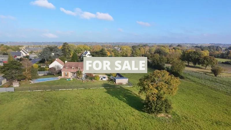 Coastal Detached Villa with Swimming Pool