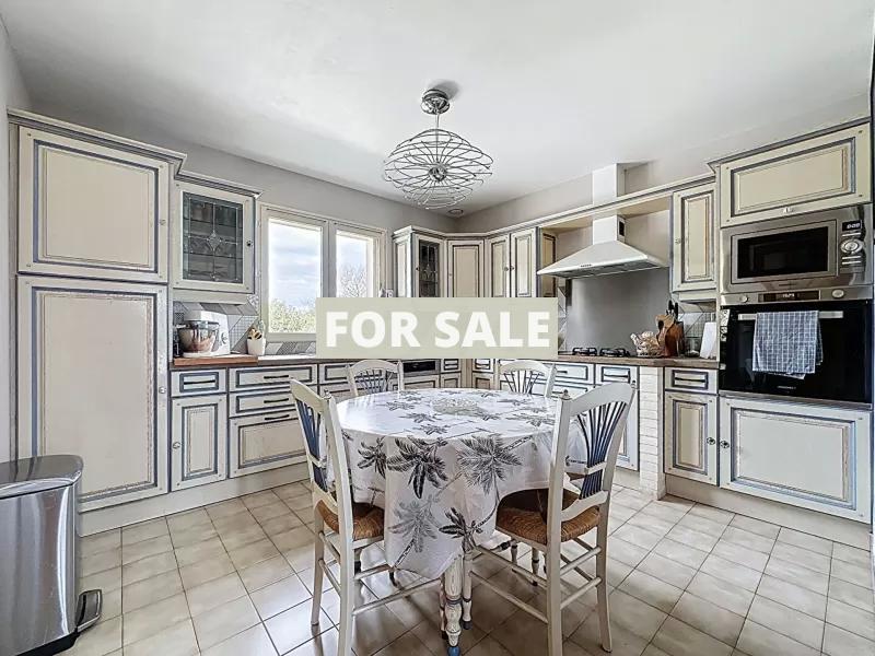 Coastal Detached Villa with Swimming Pool