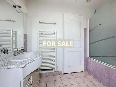 Detached Coastal House with Landscaped Garden