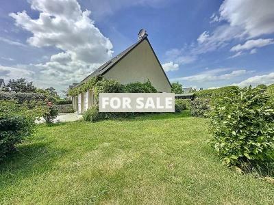 Detached Coastal House with Landscaped Garden