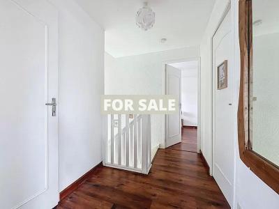 Detached Coastal House with Landscaped Garden