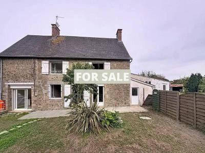 Traditional House with Garden