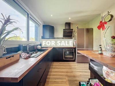 Immaculate Contemporary Detached House