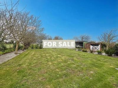 Detached House with Garden by the Coast
