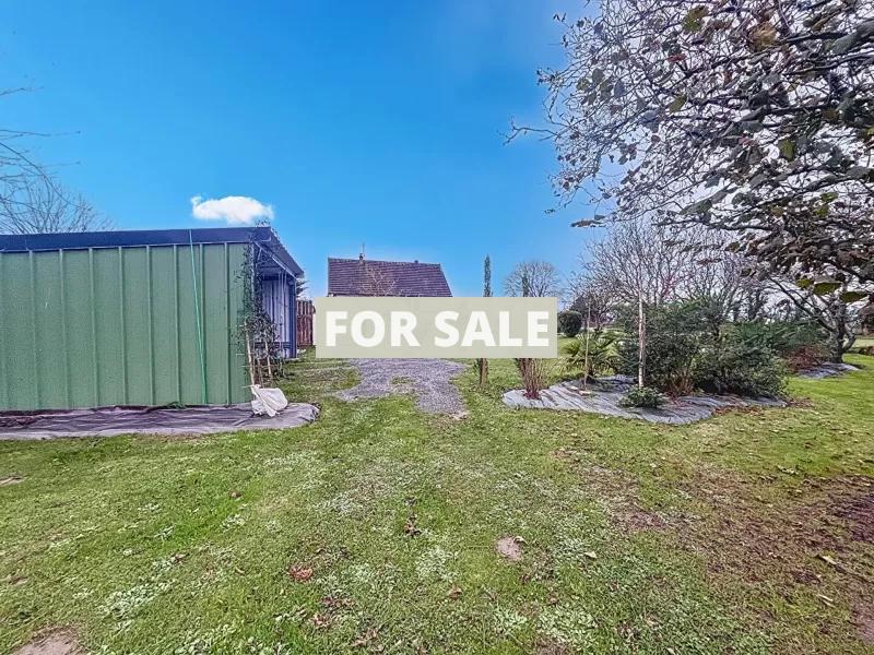 Detached House with Garden by the Coast