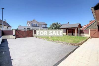 Coastal House in Great Location