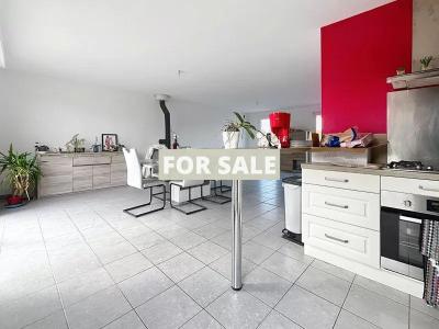 Detached Country House with Lovely Garden