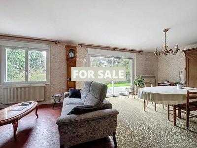 Detached House with Parkland Gardens