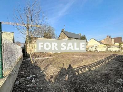 Detached House to Renovate on Building Plot