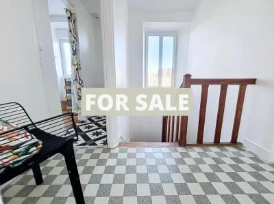 Town House in Coastal Resort Town