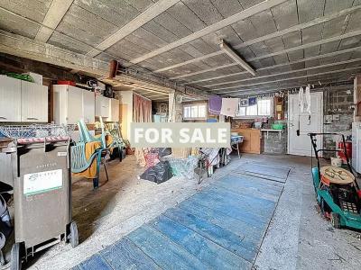 House with Garden in Coastal Resort