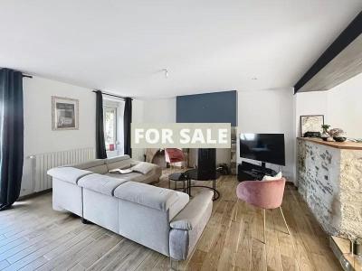 Detached House with Garden by the Coast