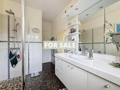 Detached House with Character and Lovely Garden