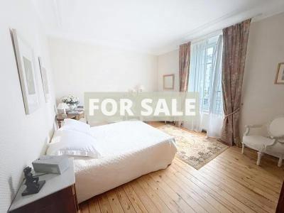 Town House in Coastal Resort Location