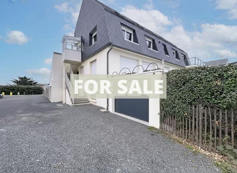 Sea Front Apartment with Open Sea Views