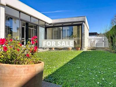 Contemporary Detached House