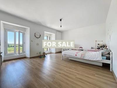 Detached Country House with Outbuilding and Open Views