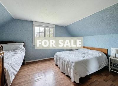 Detached House with Garden close to the Coast