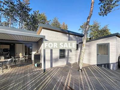 Cottage in Leisure Pack Close to the Coast