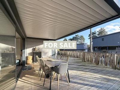 Cottage in Leisure Pack Close to the Coast